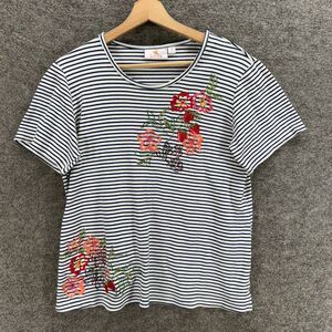 Quacker Factory T-Shirt Women M Medium White Striped Embroidered Short Sleeve